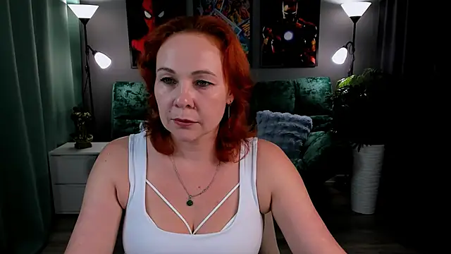 NataliKaminski online show from December 2025 12:25:02 PM