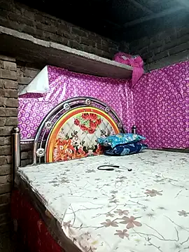 JYRR25 online show from April 2026 03:50:01 PM