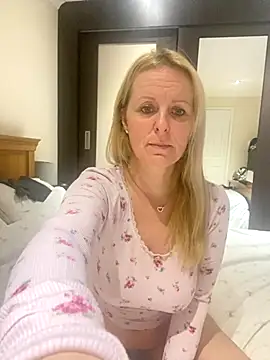 madamlillyrose online show from November 2025 08:26:02 AM