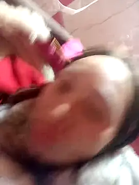 Manni john online show from December 2025 01:38:02 PM