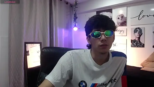 AmethystShadow17 online show from February 2026 08:02:01 PM