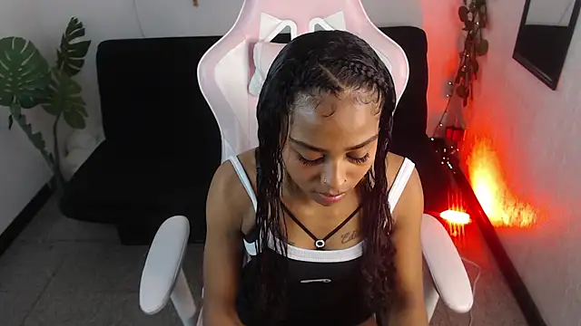 Panter sex online show from October 2025 02:01:02 AM