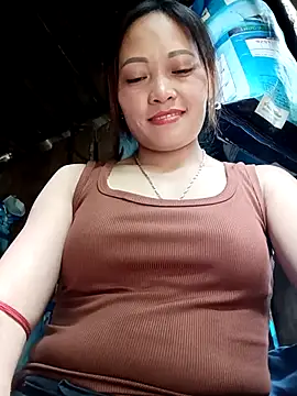 huhu-sexxy online show from November 2025 05:39:01 AM