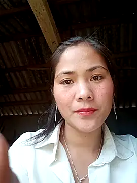 Lyssa-a online show from November 2025 01:36:01 AM