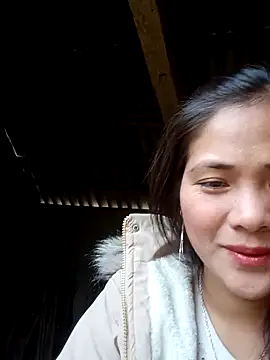 Lyssa-a online show from November 2025 04:33:02 AM