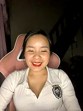 Listen-ly online show from November 2025 04:34:02 PM