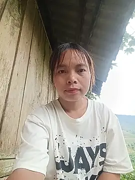 Snapshot of Nguyet2k4 chatting on June 2026 11:31:02 PM Nguyet2k4 online show from June 2026 11:31:02 PM