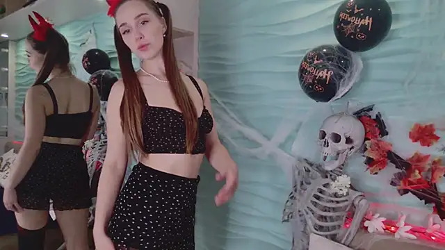 MiyaMeow- online show from October 2025 09:11:01 AM