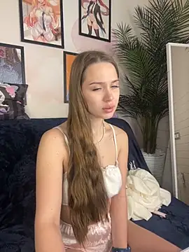 MiyaMeow- online show from November 2025 01:22:01 PM