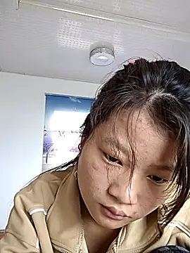 nghi-xinh online show from October 2025 04:04:01 AM