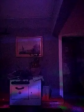 Nicolle Amor online show from January 2026 04:37:02 AM