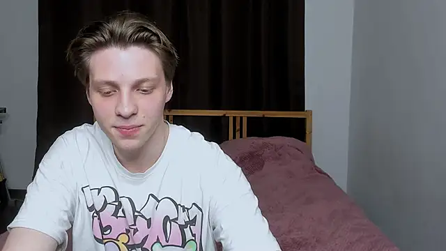 Blossomandbee online show from November 2025 10:20:02 PM