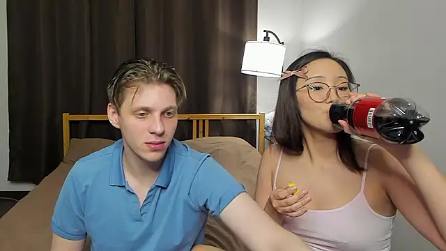 Blossomandbee online show from March 2026 06:45:02 PM