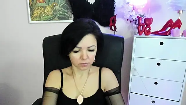 Mollybloom40 online show from March 2026 07:36:01 AM