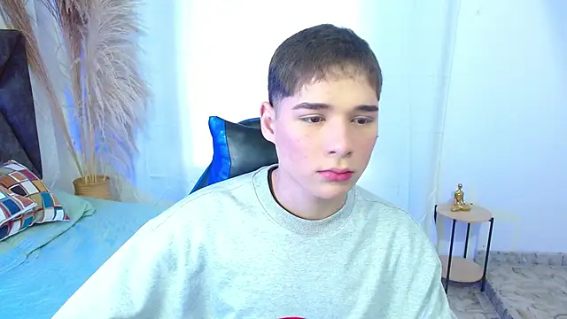 Mattass18 online show from December 2025 01:27:02 PM