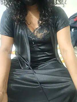 Snapshot of YOURS_STUTI chatting on November 2025 12:04:02 PM YOURS STUTI online show from November 2025 12:04:02 PM