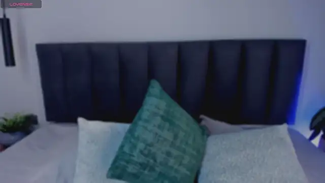 AilanaCortes online show from February 2026 12:01:02 PM