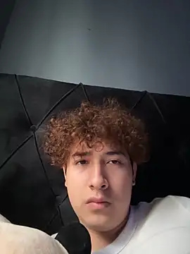 Snapshot of FresitAlexit0 chatting on November 2025 03:34:02 PM FresitAlexit0 online show from November 2025 03:34:02 PM