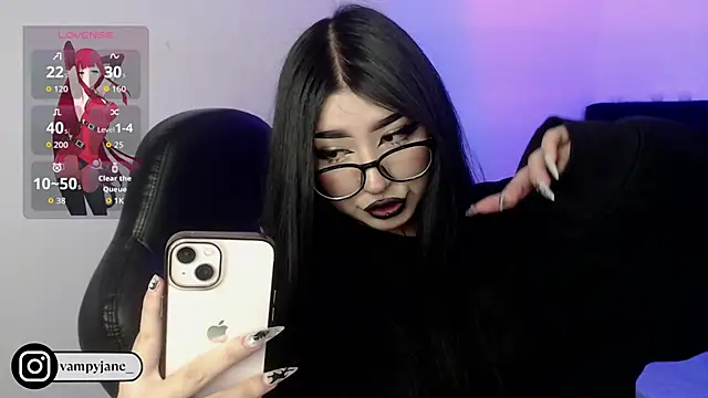 VamppyJane online show from October 2025 12:33:01 AM