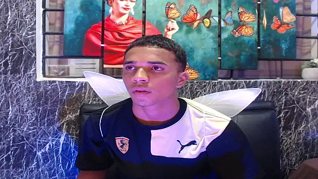 Natan Latino online show from April 2026 01:56:01 AM