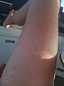 shainnfk online show from November 2025 07:23:01 PM