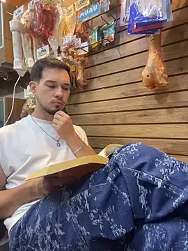 Leonardmoppet online show from November 2025 11:03:01 PM