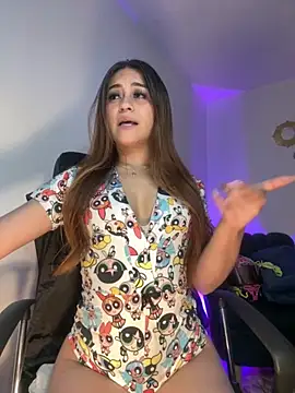 Snapshot of Aliss_rose chatting on November 2025 01:27:01 AM Aliss rose online show from November 2025 01:27:01 AM