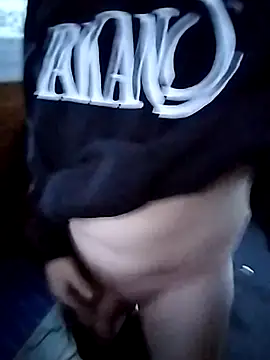 Snapshot of Wantmyassfilled chatting on December 2025 02:33:02 PM Wantmyassfilled online show from December 2025 02:33:02 PM