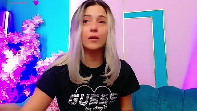 AriannaSins online show from July 2026 12:19:01 PM