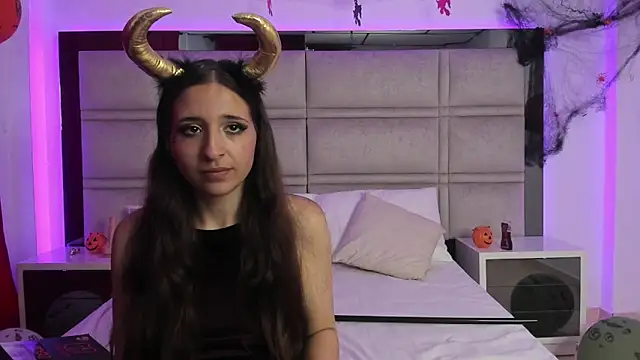 SweetAndSinful online show from November 2025 03:19:01 AM