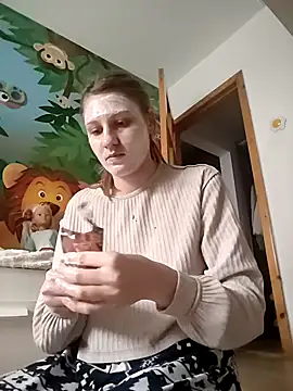 SandyCassie online show from October 2025 10:16:02 AM