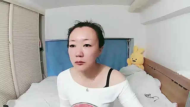 Snapshot of Barbara-a chatting on October 2025 05:54:02 AM Barbara-a online show from October 2025 05:54:02 AM