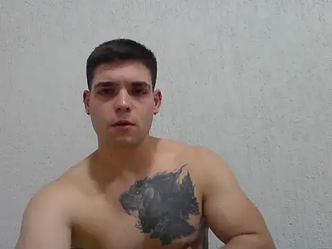 Snapshot of Zure-xxx chatting on October 2025 03:25:01 AM Zure-xxx online show from October 2025 03:25:01 AM