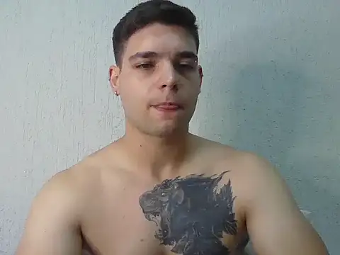 Snapshot of Zure-xxx chatting on January 2026 05:07:01 PM Zure-xxx online show from January 2026 05:07:01 PM