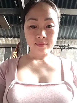 Spring-mky online show from December 2025 01:46:02 AM