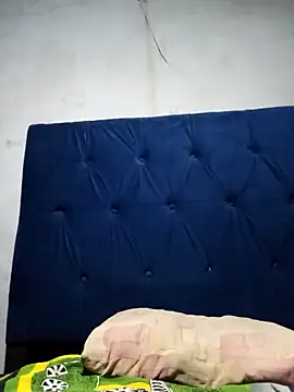 sexysmalldaily04 online show from February 2026 07:17:02 PM