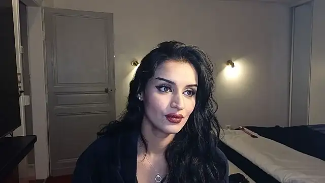 Snapshot of Lailawick chatting on January 2026 08:10:02 PM Lailawick online show from January 2026 08:10:02 PM