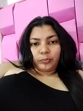 MyaShy online show from February 2026 05:52:01 PM