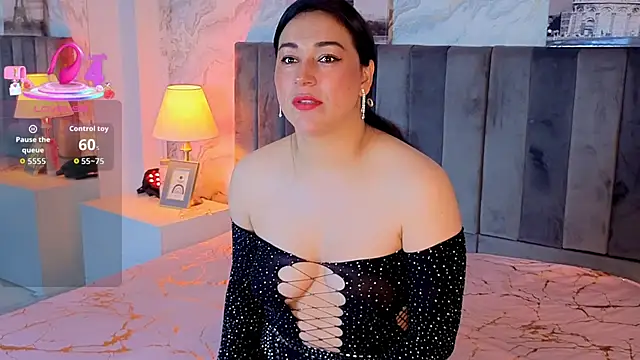 Elizabeth bennett 6 online show from December 2025 12:00:02 PM