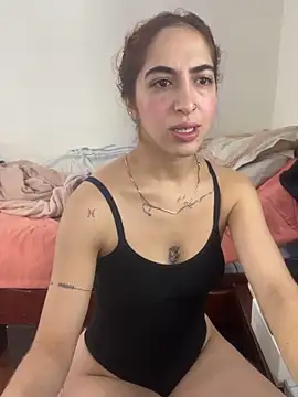 MariamGray1 online show from May 2026 10:01:02 AM