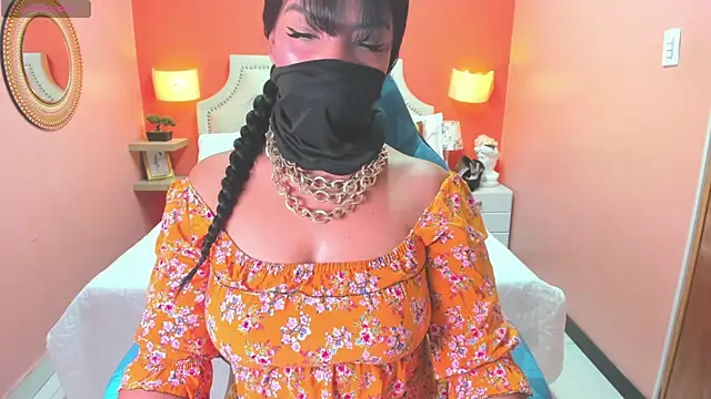 Iniya Parul online show from November 2025 01:24:03 PM