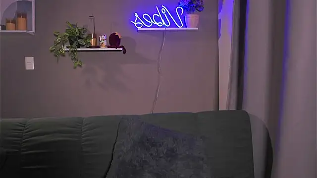 adahara miller17 online show from October 2025 01:44:02 PM