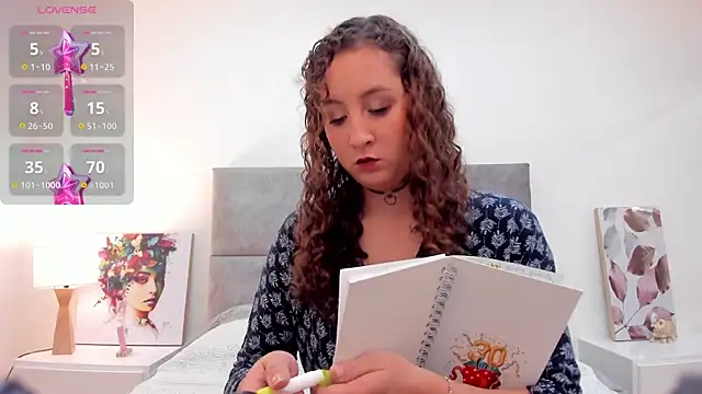 SharonMartini online show from November 2025 11:31:01 AM