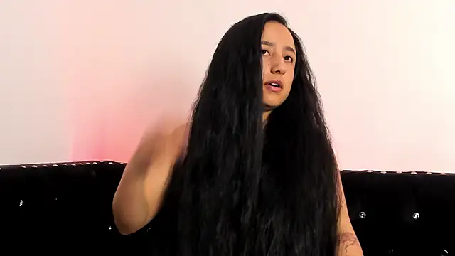 Samanta Fischer online show from November 2025 11:11:01 AM