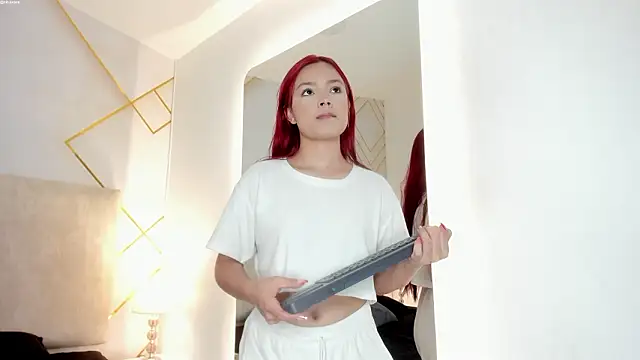 Martinaa Garcia online show from March 2026 07:21:02 PM