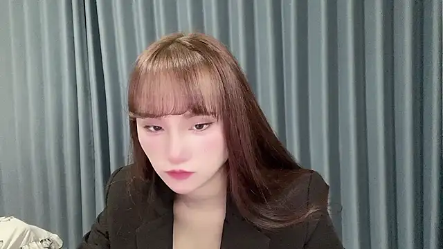 Snapshot of Momo-999 chatting on October 2025 03:24:01 PM Momo-999 online show from October 2025 03:24:01 PM