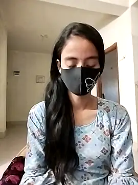 Ratri-Biswas online show from November 2025 09:44:02 AM