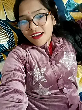 Vanshika1432 online show from November 2025 07:18:02 AM