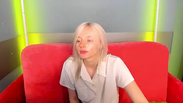 AlessaKiss online show from May 2026 08:54:01 AM