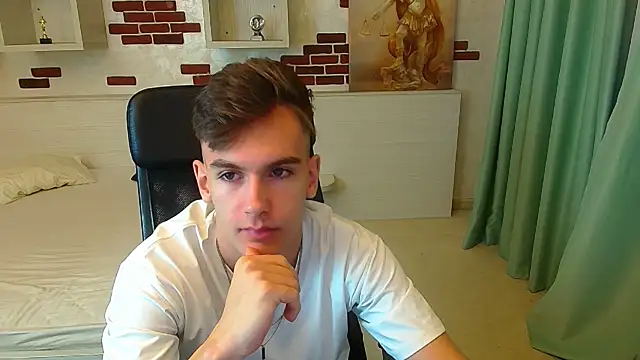 BradyFlint online show from November 2025 05:07:02 AM